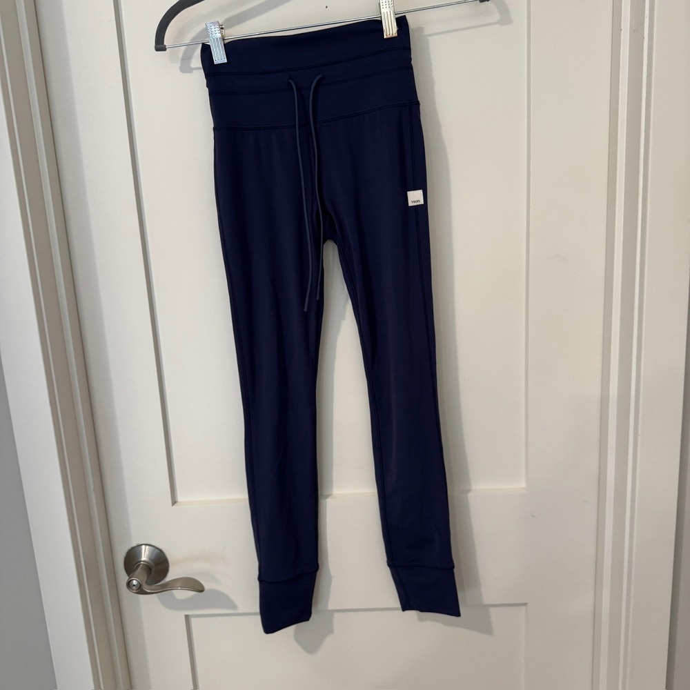 Vuori Daily Legging Navy Blue High Rise Drawstring Cuffed XS VW4309